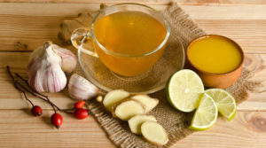 chá de limão com alho